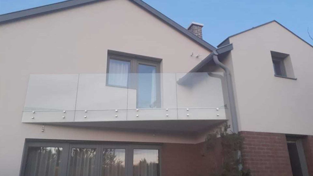 Üvegkorlát készítése