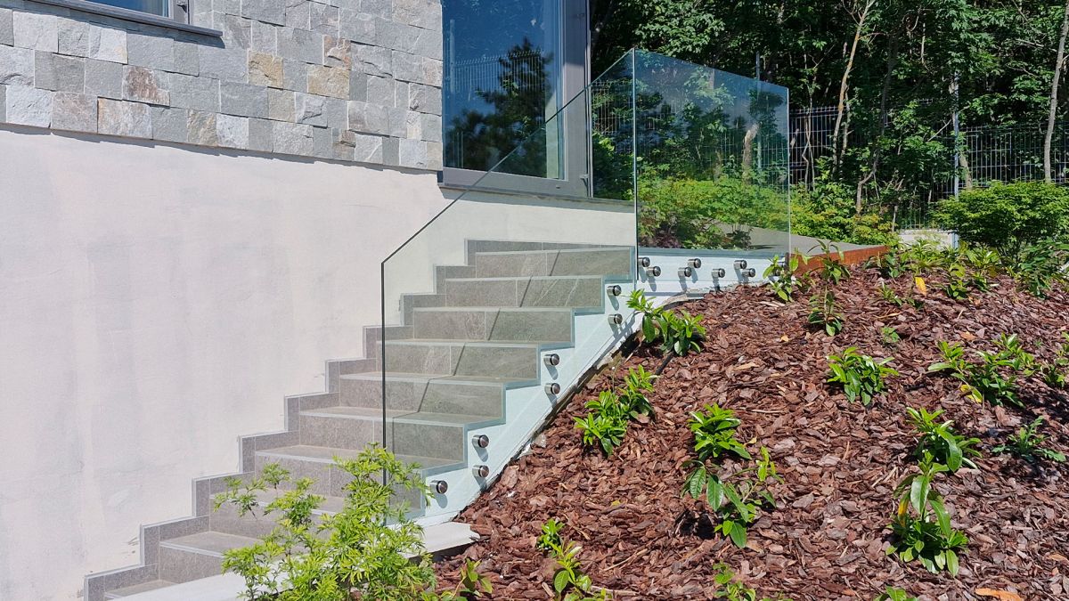 Üvegkorlát készítése