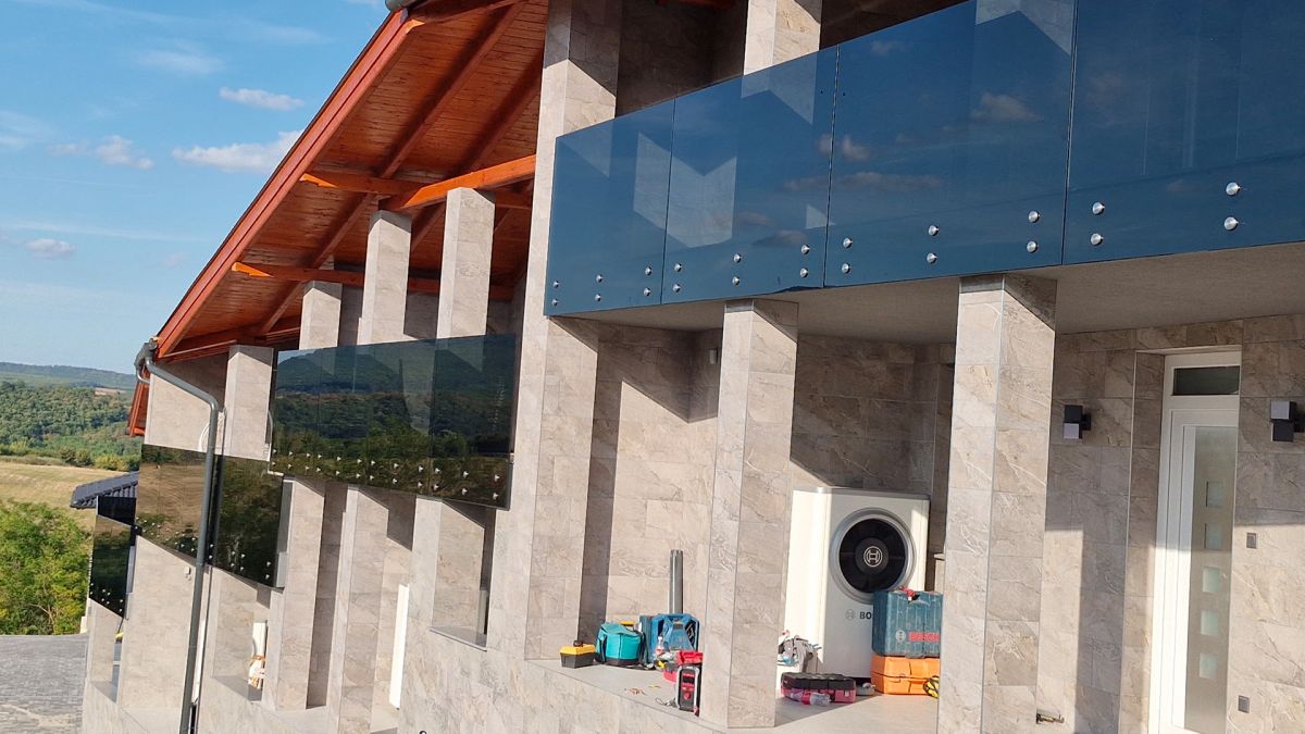 Üvegkorlát készítése