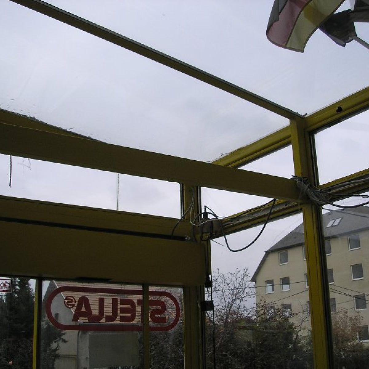 Kirakat és portál csere