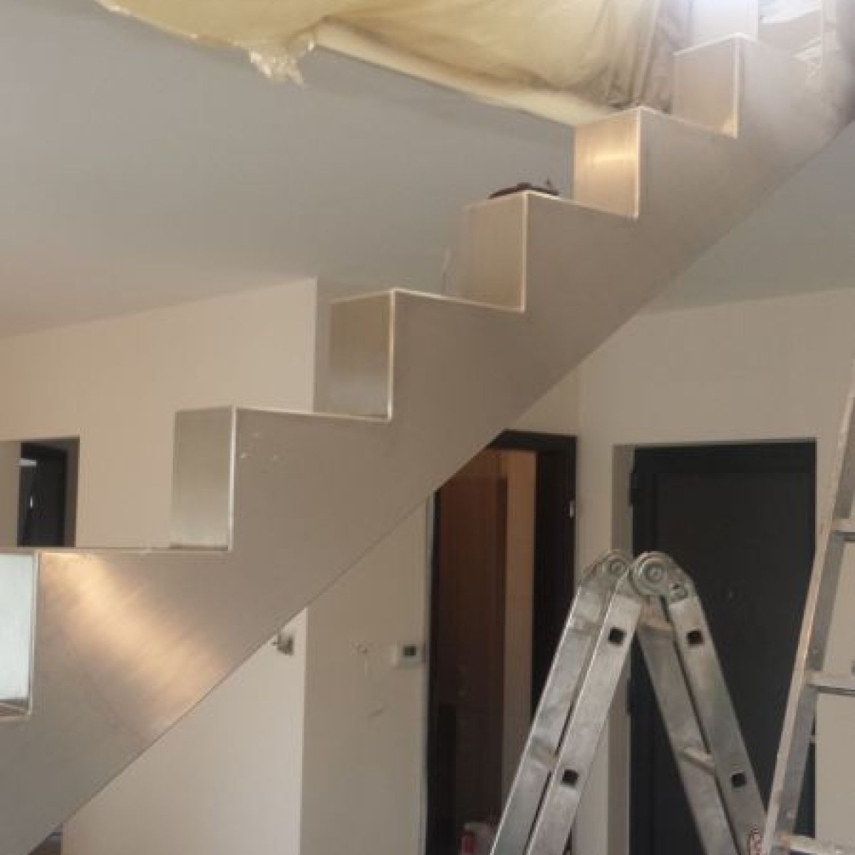 Üveglépcsők készítése