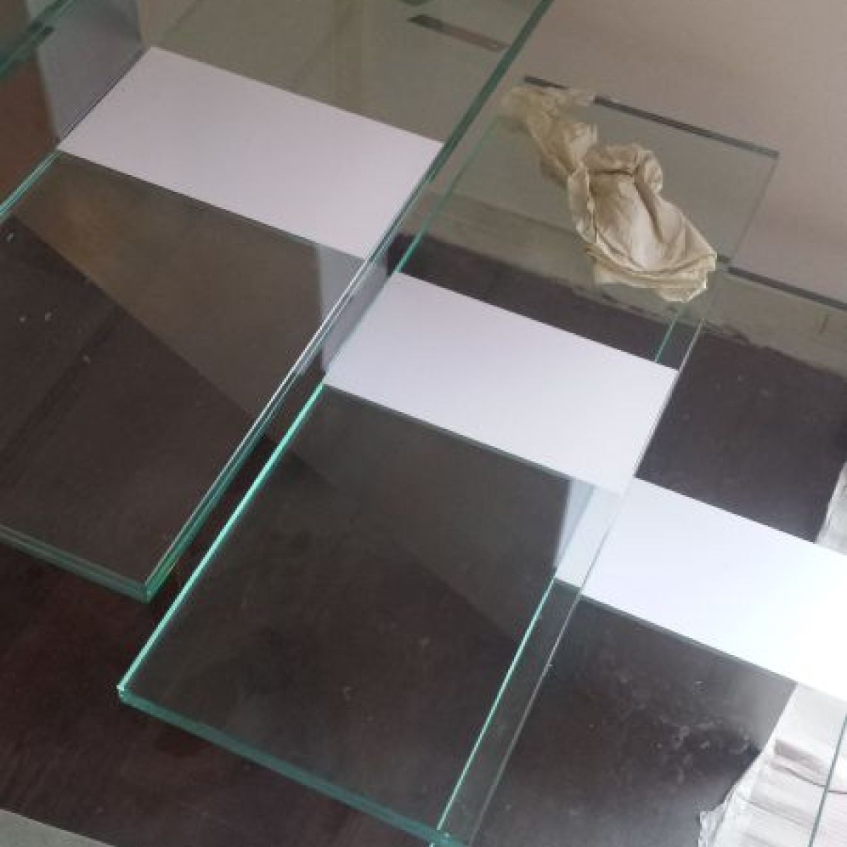 Üveglépcsők készítése