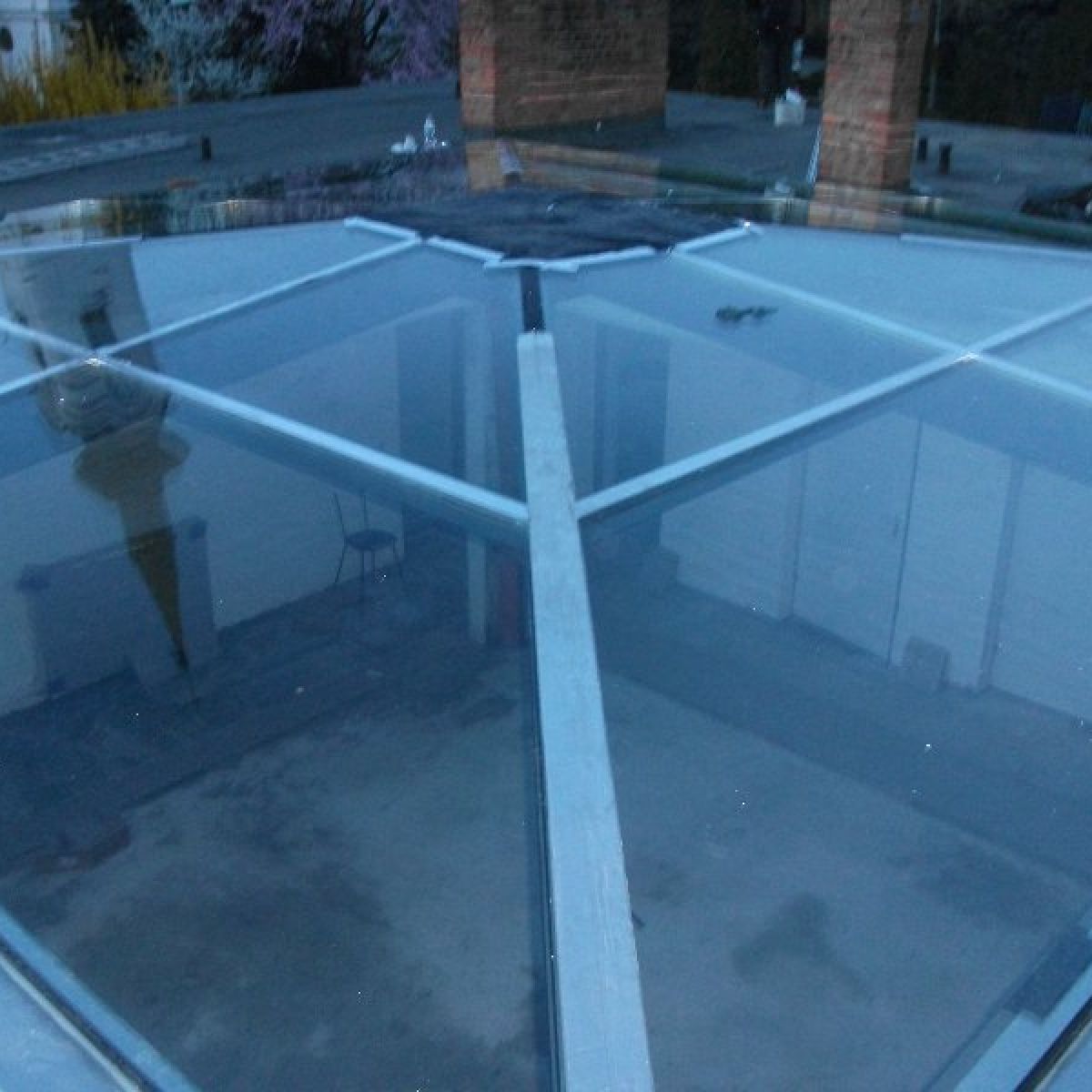 Üveg előtetők ESG edzett üvegből