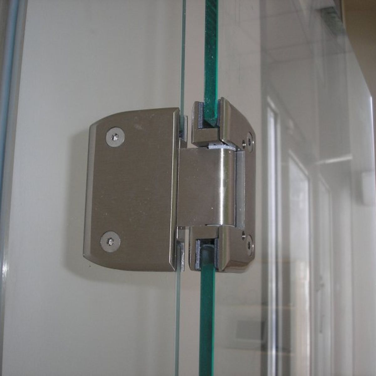 Üvegfalak készítése