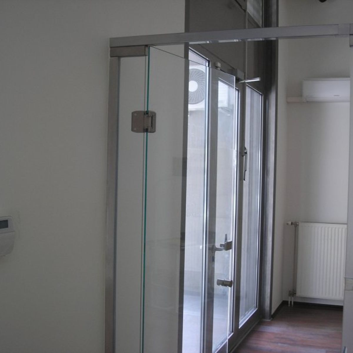 Üvegfalak készítése