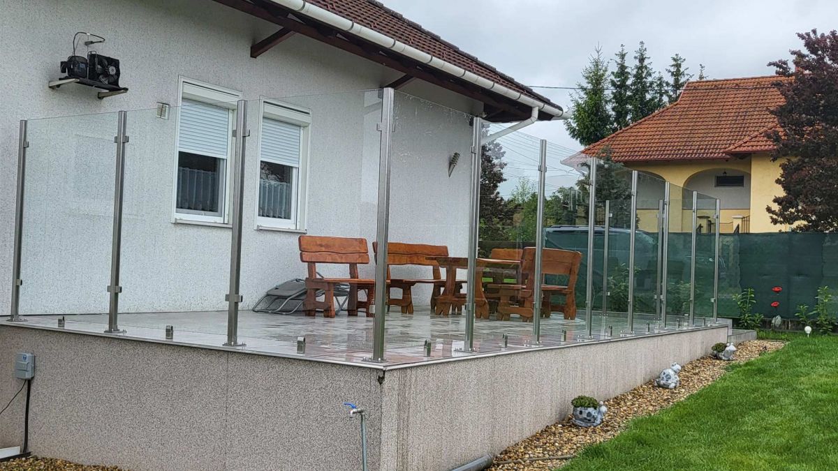 Üvegkorlát készítése